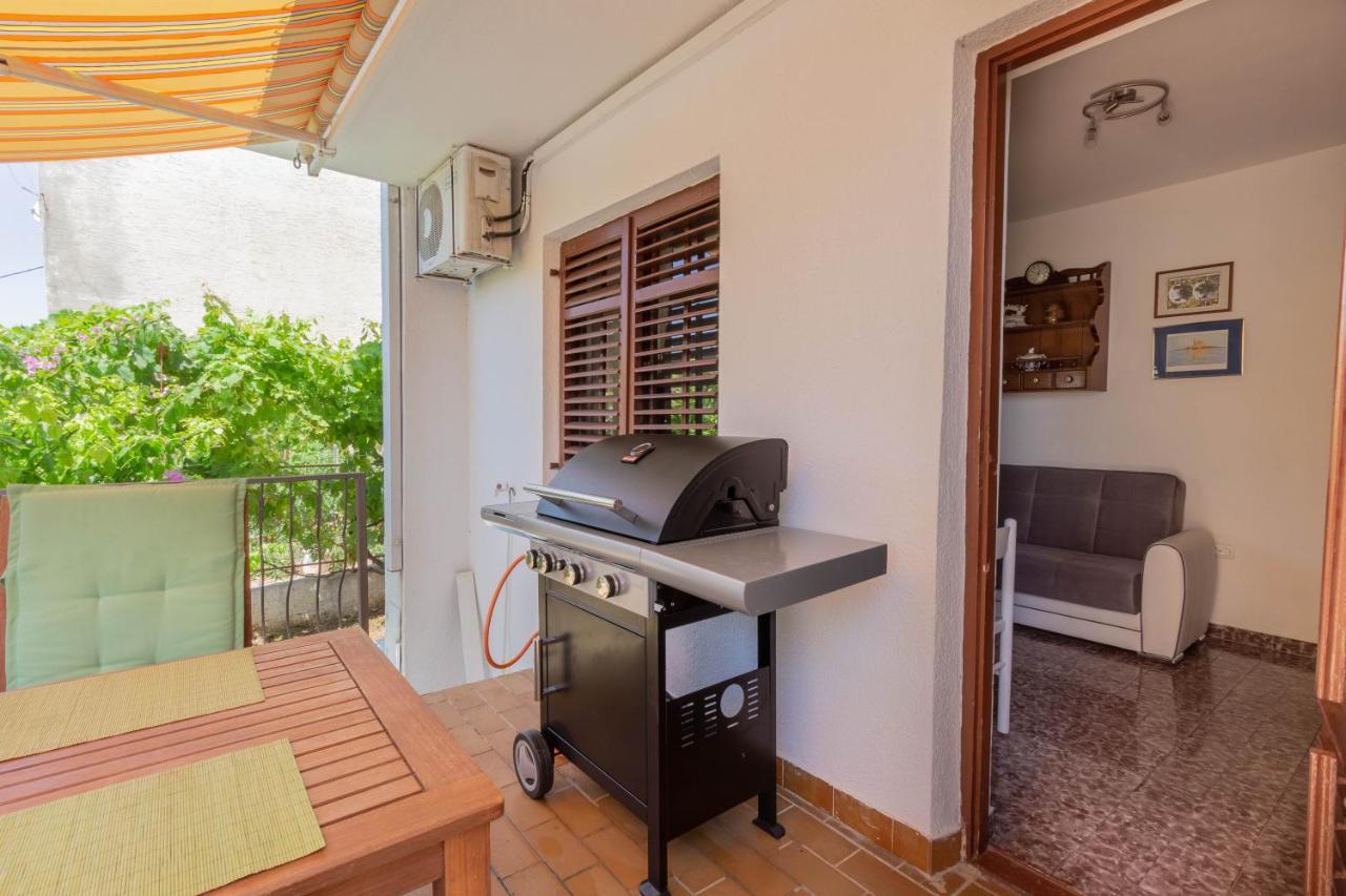 Apartman Dag Podstrana Exterior photo